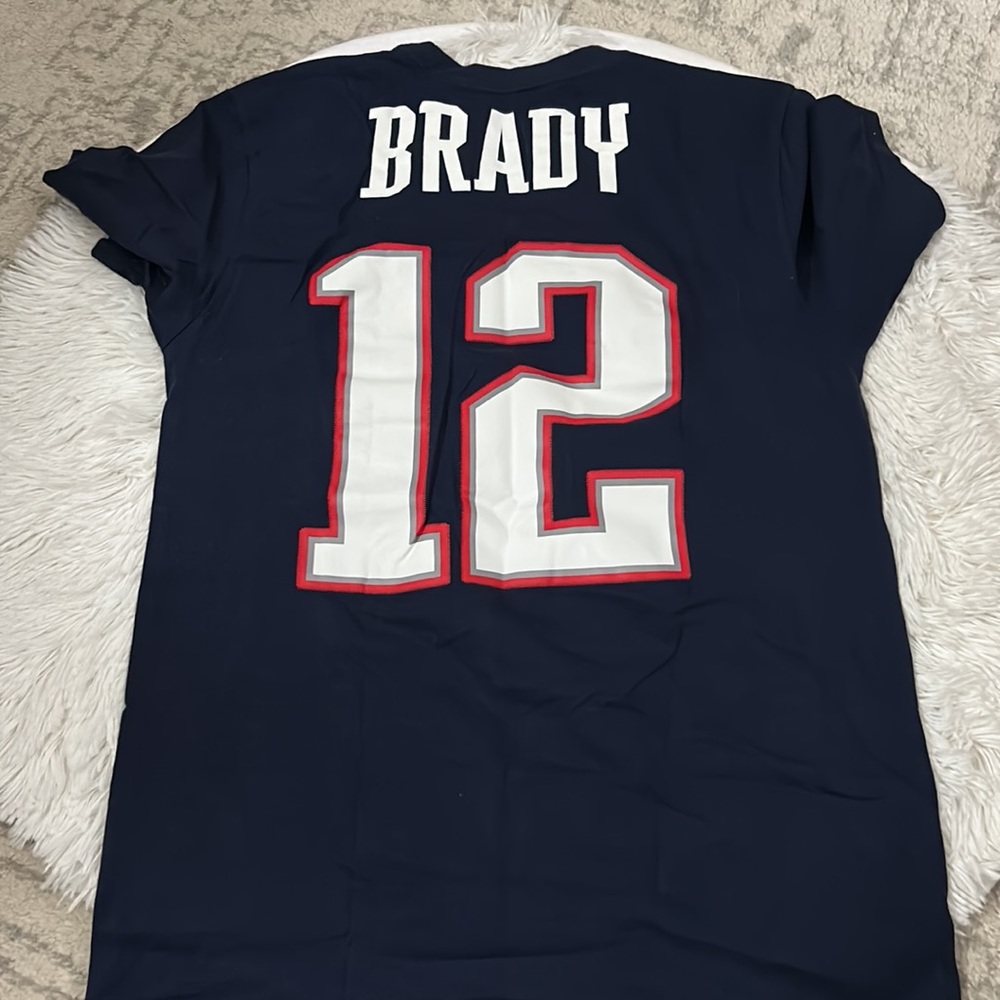 ✨Brady T-shirt